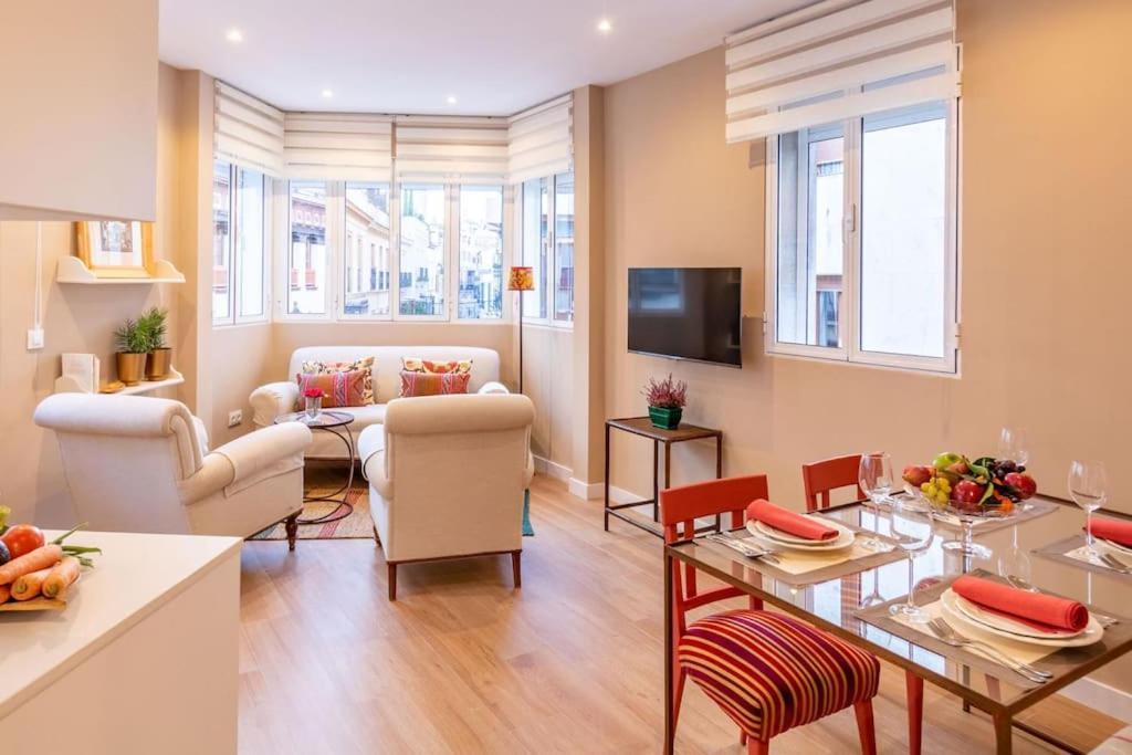 Plaza Nueva Deluxe Suite By Valcambre Séville Extérieur photo