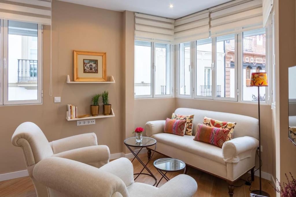 Plaza Nueva Deluxe Suite By Valcambre Séville Extérieur photo